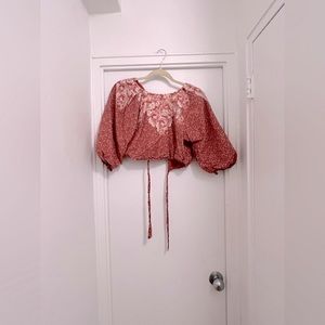 Cropped Floral Lace-Up Blouse